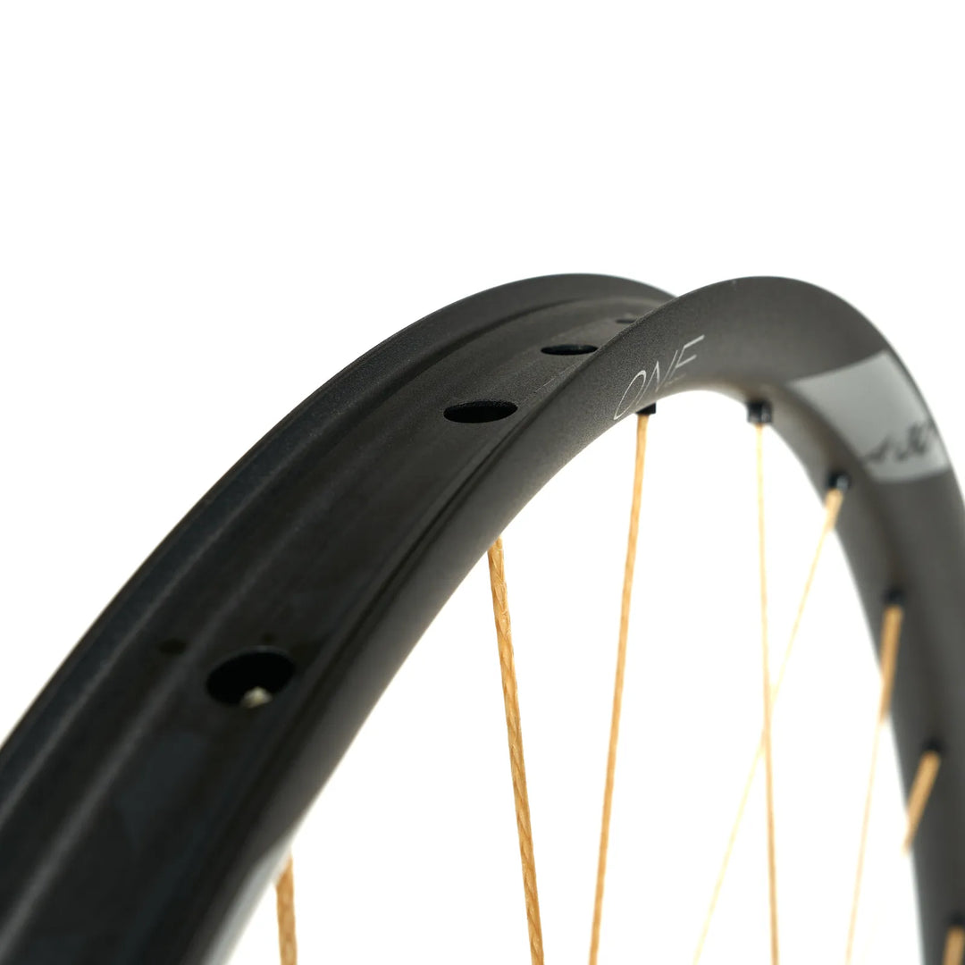 Pi Rope x Newmen Evolution SL A.30 | Superleichter und robuster MTB Laufradsatz